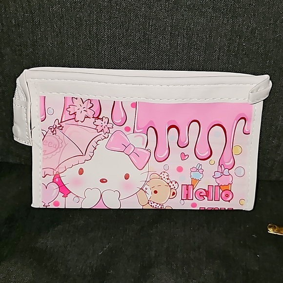 Sanrio Hello Kitty Set - Picture 2 of 7